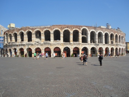 Arena von Verona. Bildquelle: Tiroler Fremdenführer Alexander Ehrlich